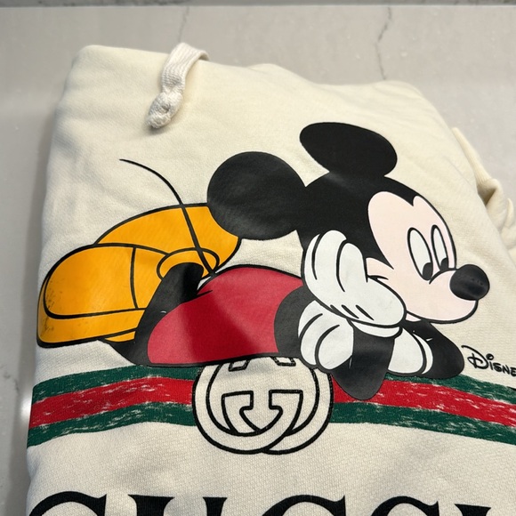 Beautiful authentic Gucci x Disney colaboration hoodie in off white terry - Picture 10 of 10